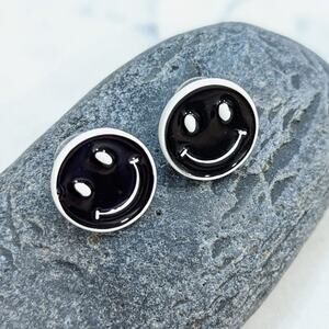 HAPPY FACE Black and White Post Earrings Smile Have a Nice Day NEW Gift